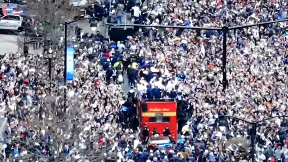 Thousands of UConn fans celebrate 2024 champion Huskies at victory