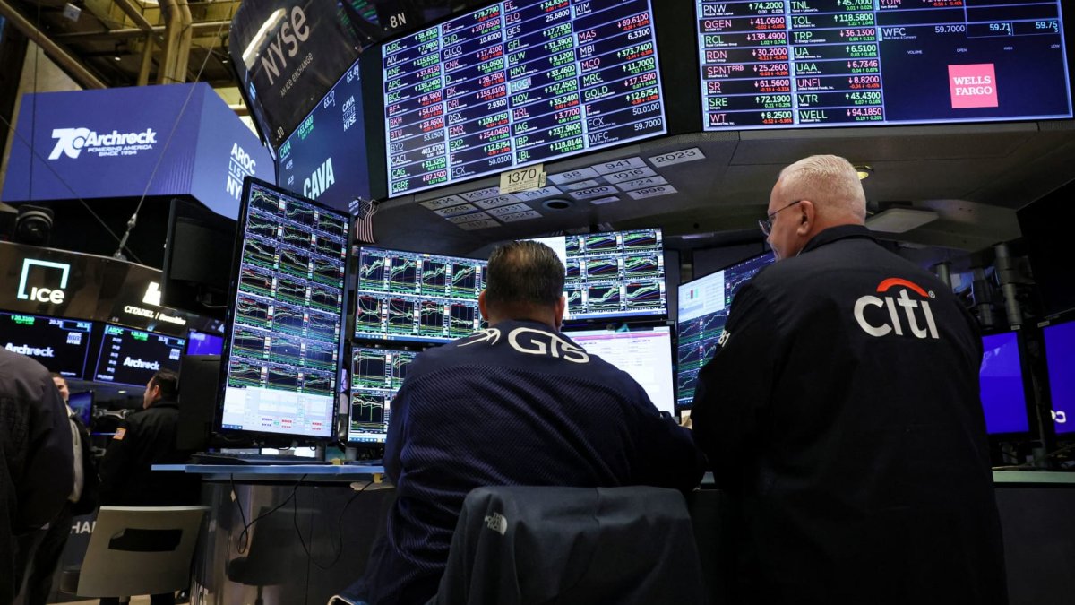 Stock futures inch higher Sunday after weaker-than-expected jobs report left investors looking up: Live updates - Vimarsana News