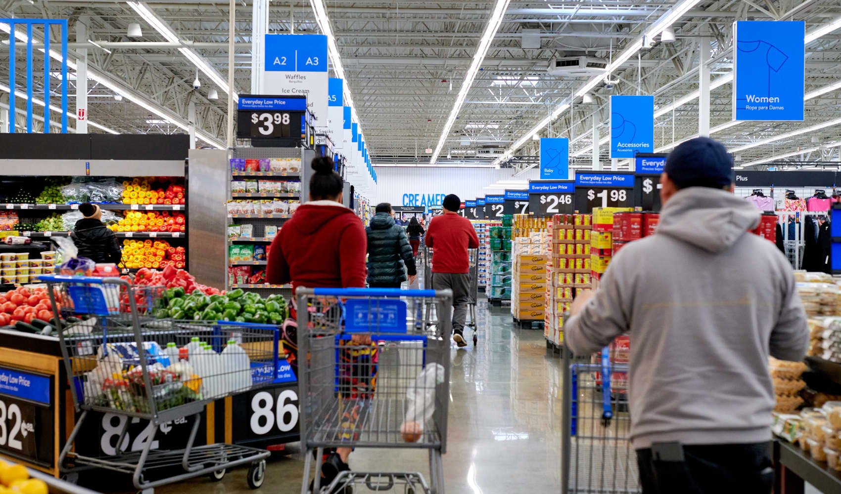 Affluent consumers are creating a 'bubble' at Walmart, warns retailer's former U.S. CEO Bill Simon – NBC Connecticut - Vimarsana News