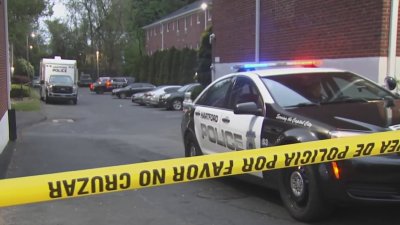 2 high school students shot, killed at party in Hartford apartment
