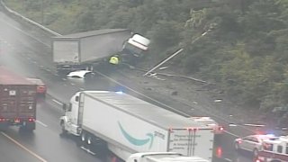 truck crash on Interstate 95 in Fairfield