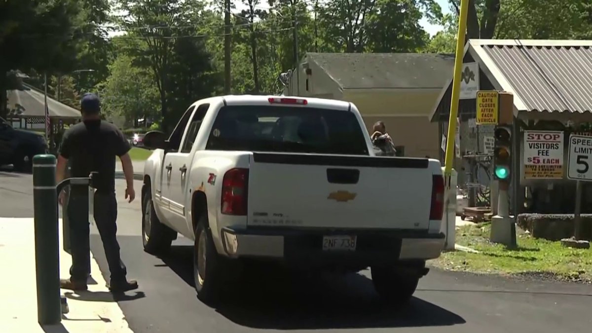 Pilot injured in Plymouth plane crash – NBC Connecticut
