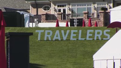 Travelers readies to welcome top golfers and big crowds amid hot temperatures