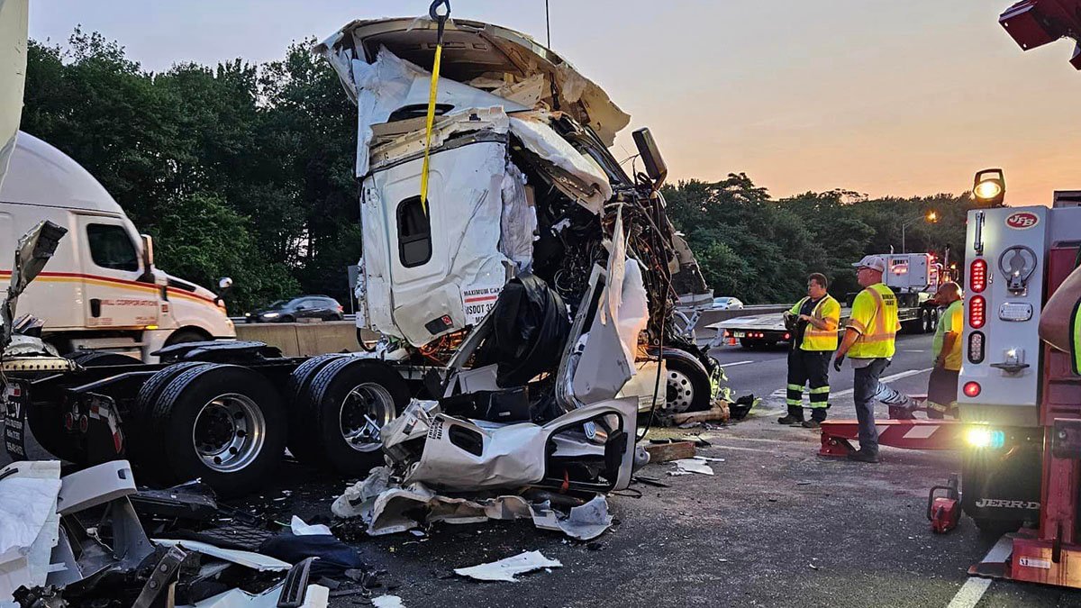 Crash on I-95 in Milford crushes tractor-trailer – NBC Connecticut