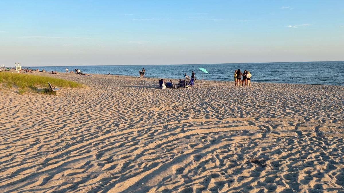 Two people die in Connecticut waters on first official day of summer – NBC Connecticut