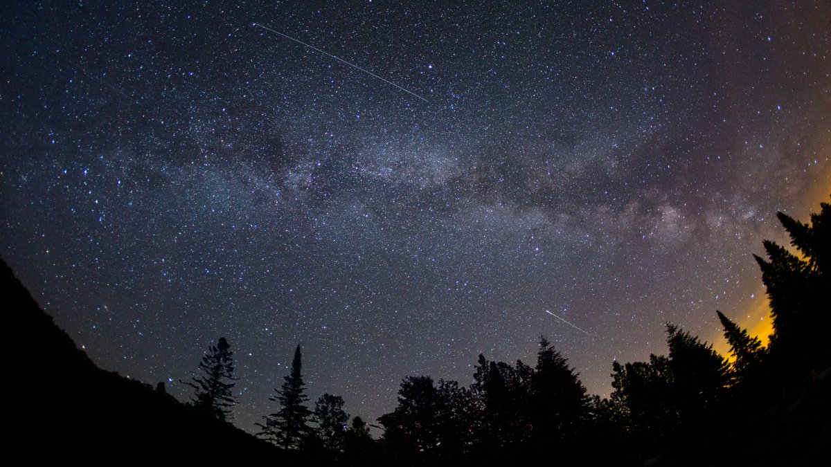 Two meteor showers coming this week NBC Connecticut