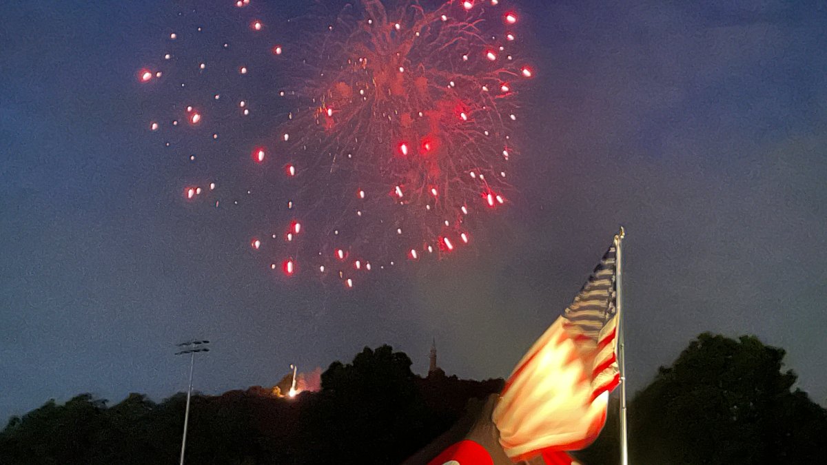 New Haven fireworks show awes families in attendance NBC Connecticut