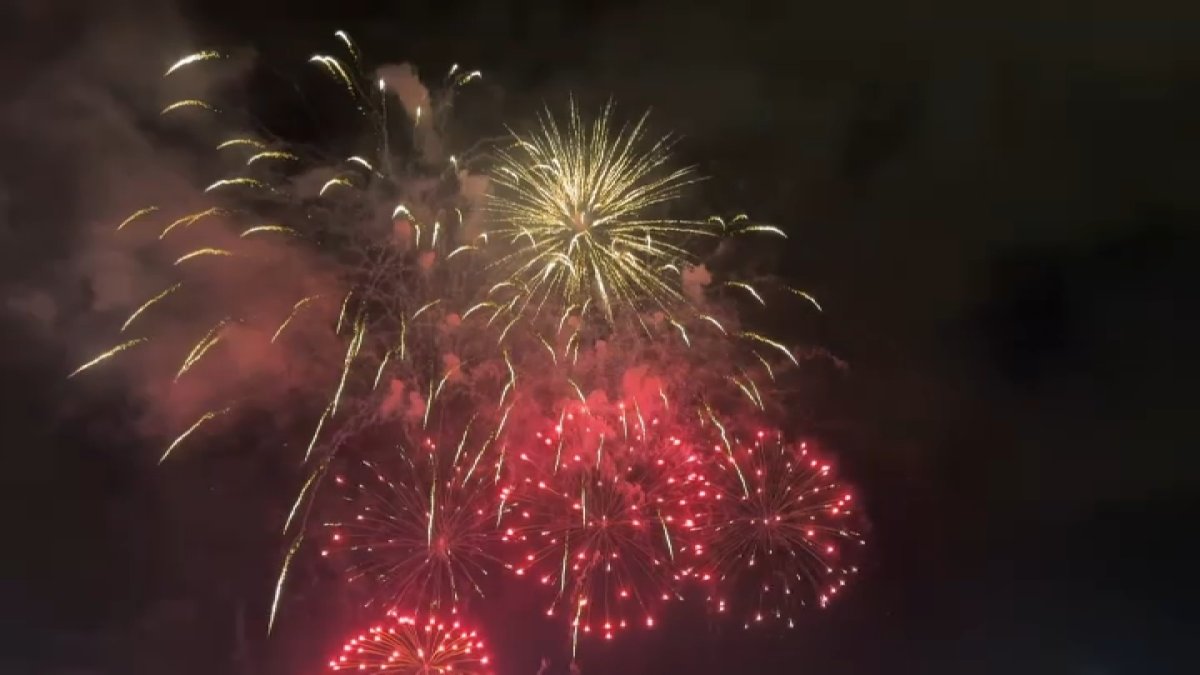 Rain, possible storms prompt fireworks in Conn. to be postponed NBC