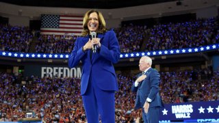 U.S. Vice President and Democratic presidential candidate Kamala Harris and her running mate Minnesota Governor Tim Walz hold a campaign rally in Milwaukee, Wisconsin, U.S., August 20, 2024. 