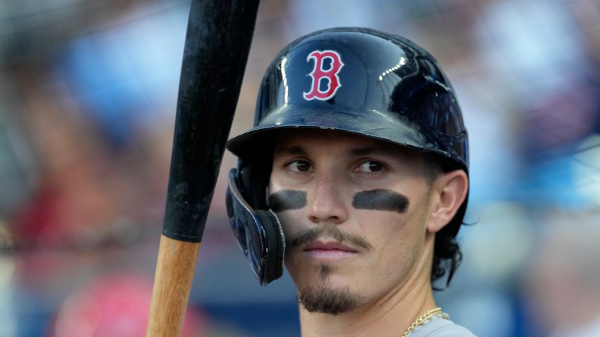 KANSAS CITY, MISSOURI – AUGUST 05: Jarren Duran #16 of the Boston Red Sox prepares to bat against the Kansas City Royals at Kauffman Stadium on August 05, 2024 in Kansas City, Missouri. (Photo by Ed Zurga/Getty Images)