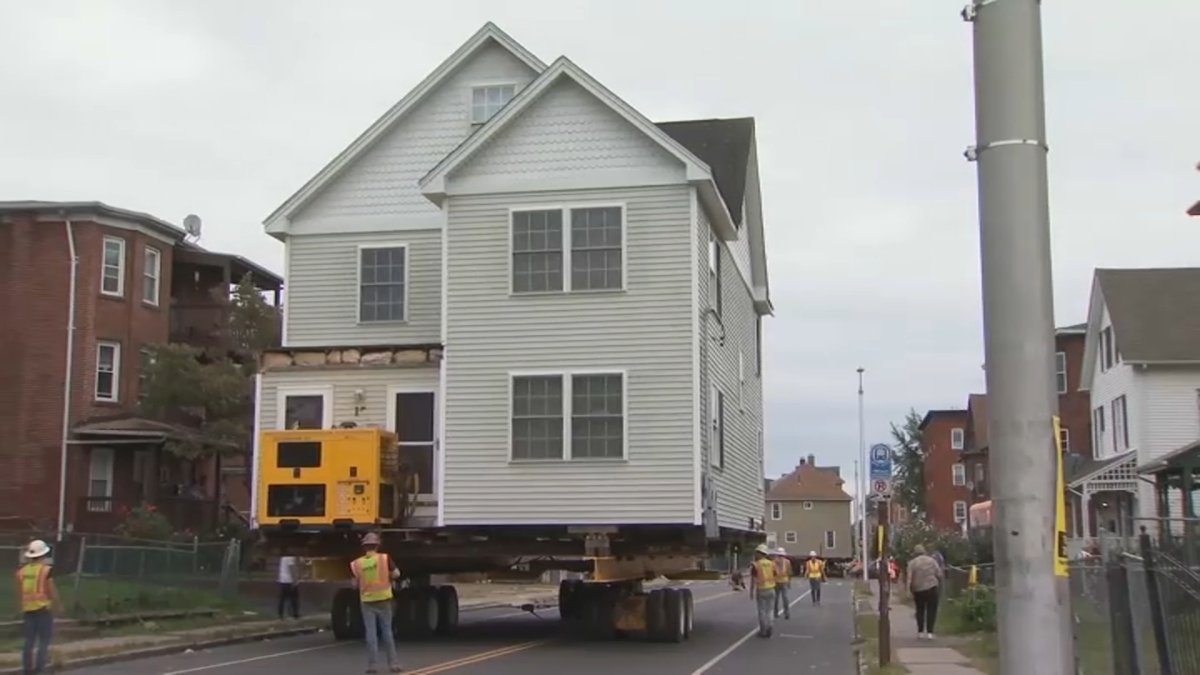 Four historic houses moved to new locations in Hartford – NBC Connecticut
