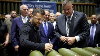 Ukraine’s President Volodymyr Zelenskyy visits the Scranton Army Ammunition Plant in Scranton, Pennsylvania, U.S., September 22, 2024. 