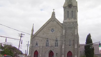 Congregation gets new home following New London church collapse