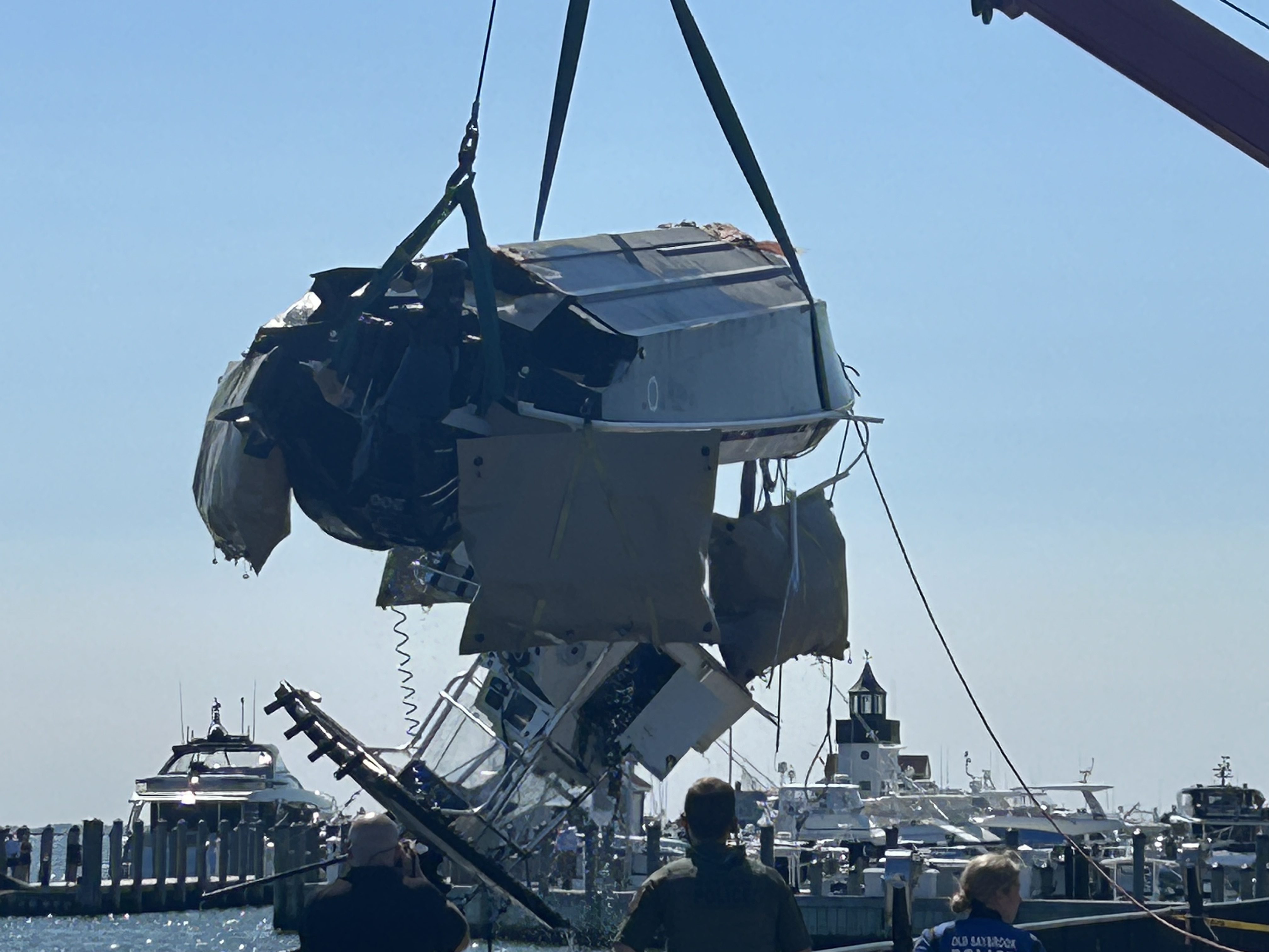 1 Dead 2 People Missing After Boat Crash In Old Saybrook NBC Connecticut   Damaged Boat Removed From Water In Old Saybrook Rotated 