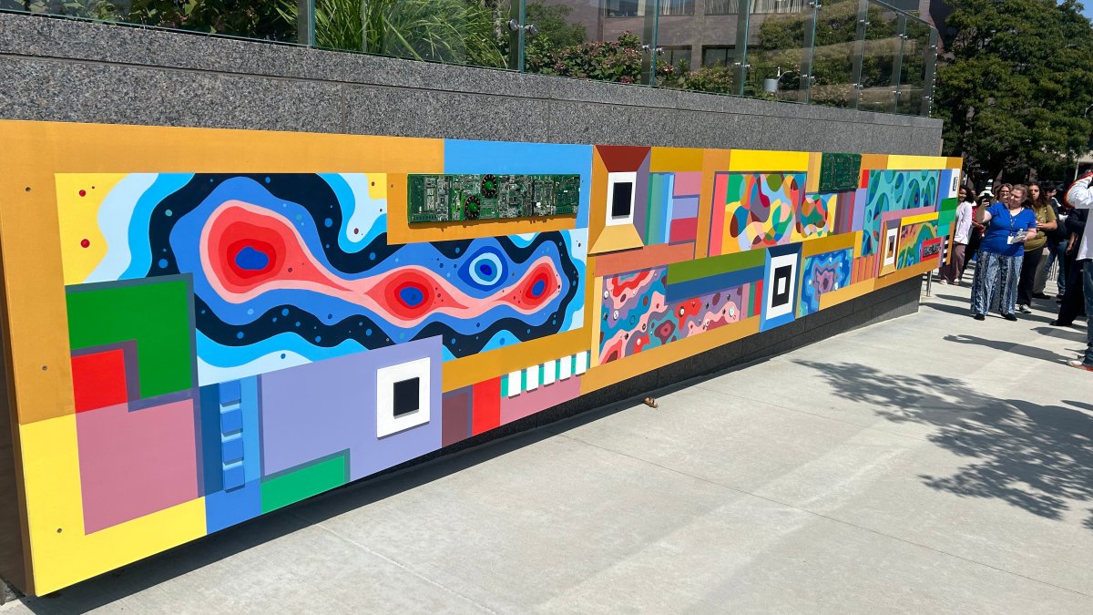 Gateway Community College students unveil largescale murals in New