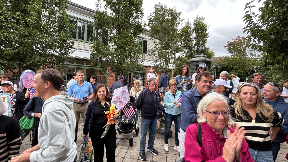 Darien welcomes home two-time Paralympic silver medalist – NBC Connecticut