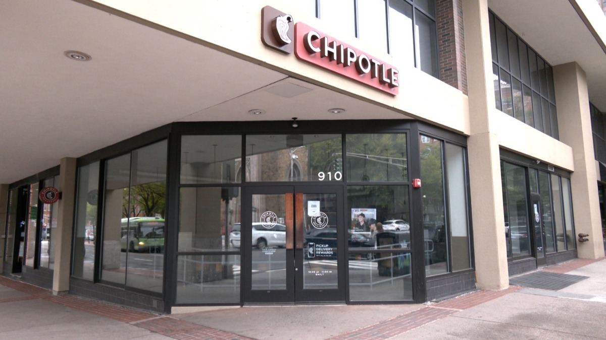 Rodent issue temporarily closes Chipotle in downtown New Haven NBC