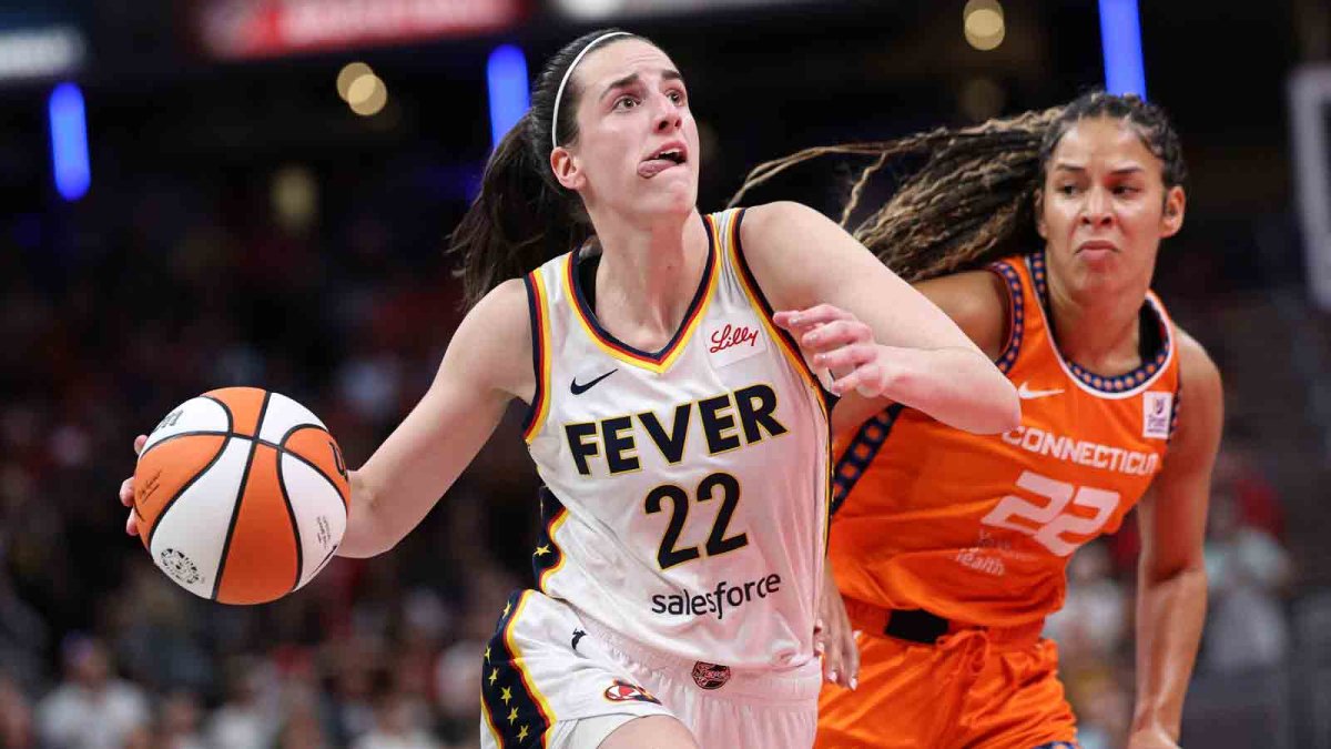 Which team will Caitlin Clark face in the playoffs? Potential WNBA  postseason bracket