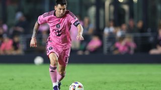 Lionel Messi #10 of Inter Miami controls the ball during the second half of the game against St. Louis City at Chase Stadium on June 01, 2024 in Fort Lauderdale, Florida. 