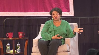 Stacey Abrams urges New Haven students to get involved and vote