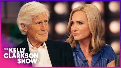 ‘Dateline' fans stop Keith Morrison and Andrea Canning to pitch horrific true crime stories