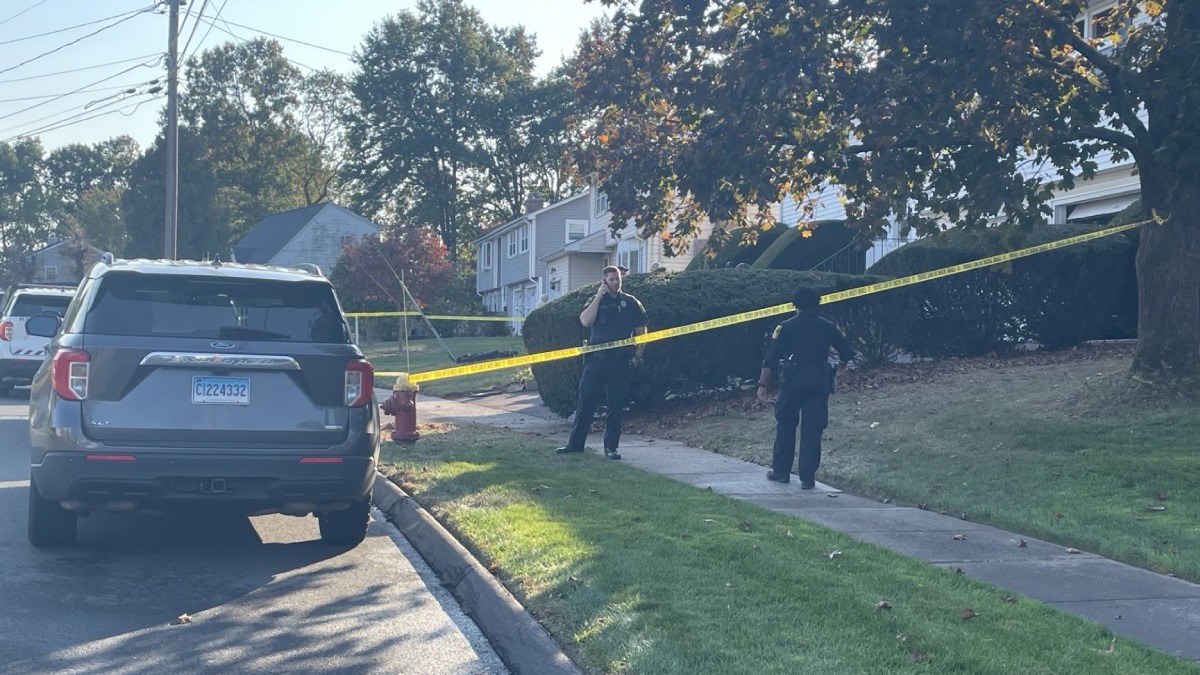 1 dead after fire at home in Bloomfield – NBC Connecticut