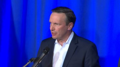 Sen. Chris Murphy thanks supporters on election night