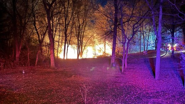 Fire in chicken coop sparks brush fire in Bloomfield – NBC Connecticut