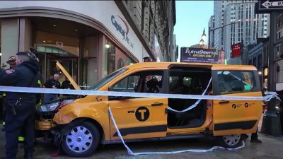 Police investigate after six people struck by cab in Herald Square