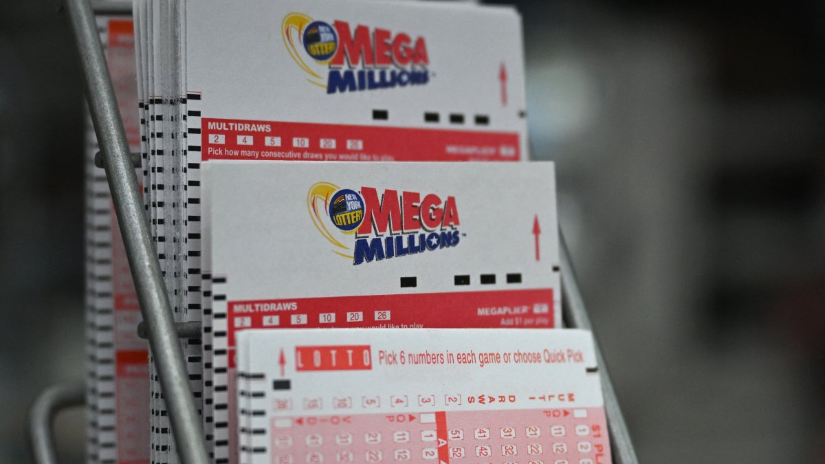 Mega Millions jackpot rises to $843 million for Friday's drawing