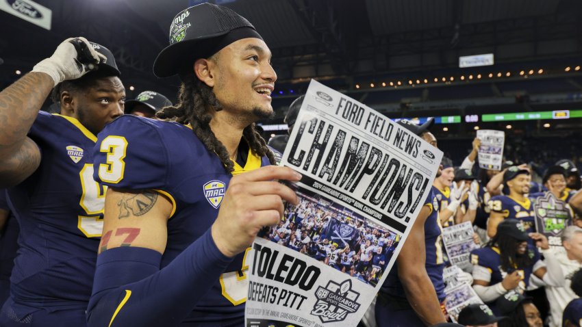 Toledo safety Jaden Dottin celebrates bowl win over Pitt