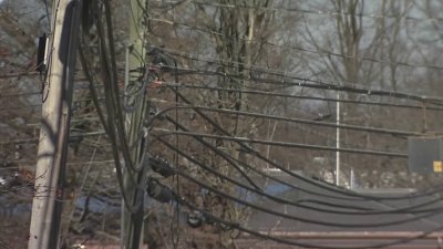 Crews prepare for wind damage statewide