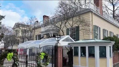 Man charged after break-in at Gracie mansion on New Year's Day