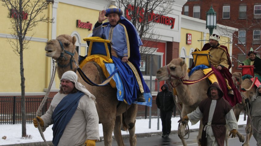 More than 800 kids received toys at the Three Kings Day Parade, which returned to Hartford for the first time since the  pandemic.