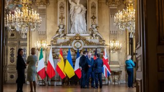 Germany’s Foreign Minister Annalena Baerbock (L) talks with High Representative for Foreign Affairs and Security Policy and Vice-President of the European Commission Kaja Kallas at the Ministry for Europe and Foreign Affair)in Paris, on Feb. 12, 2025.