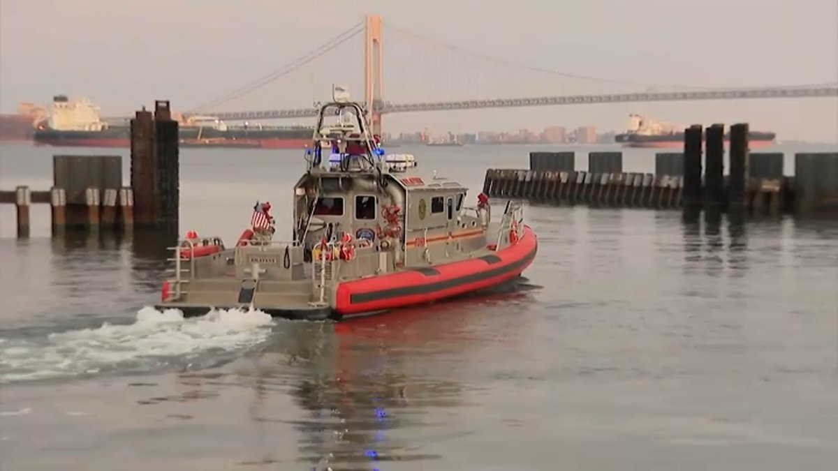 Staten Island boat capsize kills 3 in Ambrose Channel – NBC Connecticut