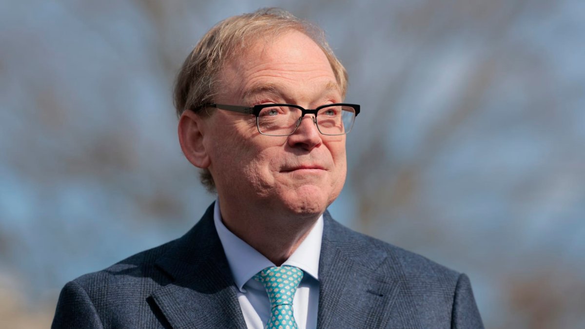 Trump economic advisor Kevin Hassett warns of more uncertainty over tariffs  – NBC Connecticut