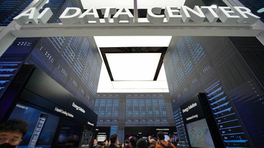 Ryu Young-sang, CEO of South Korean telecoms giant SK Telecom, told CNBC that AI is helping telecoms firms improve efficiency in their networks.