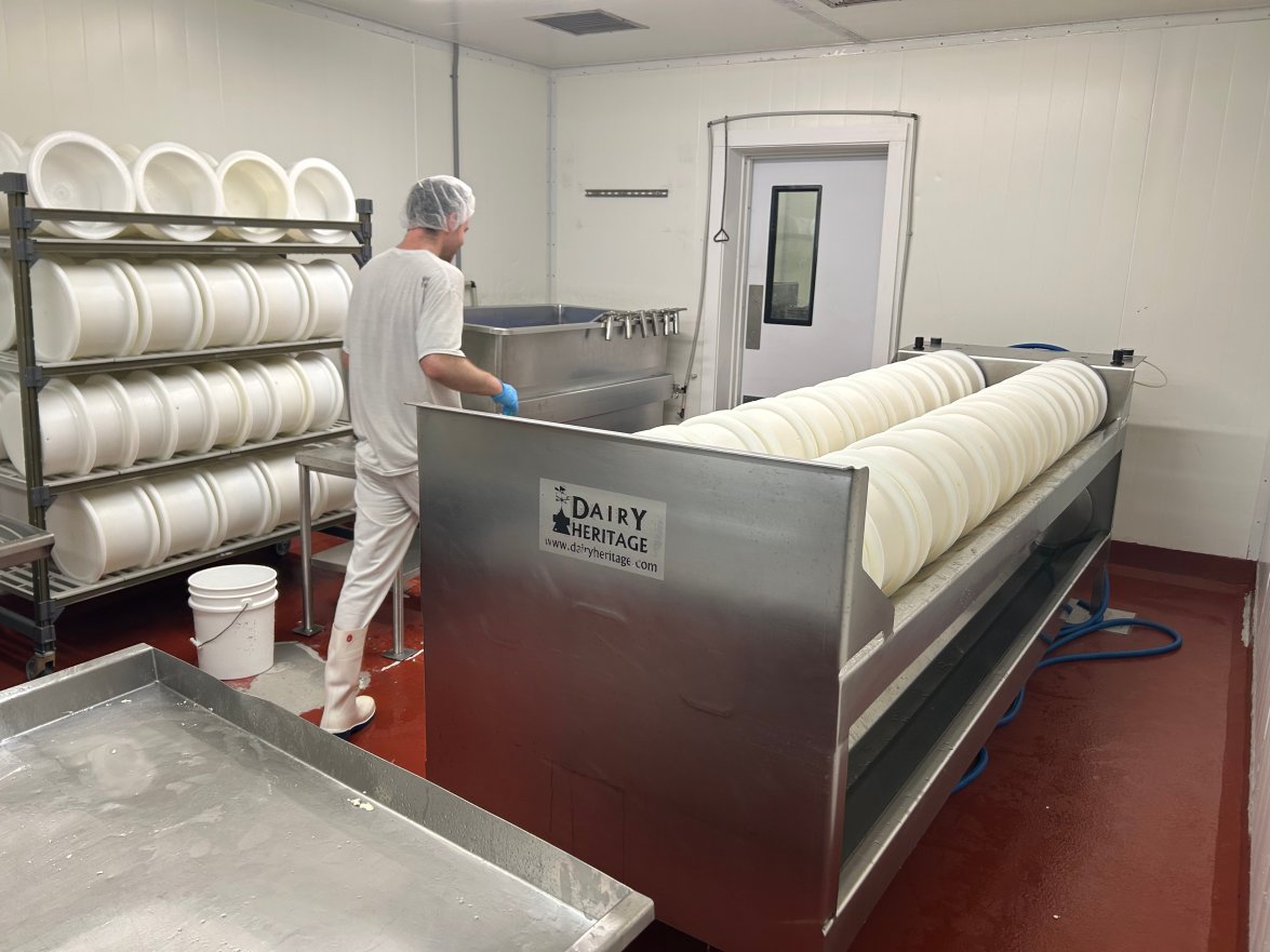 CT cheesemaker wins prestigious award for the second time – NBC Connecticut
