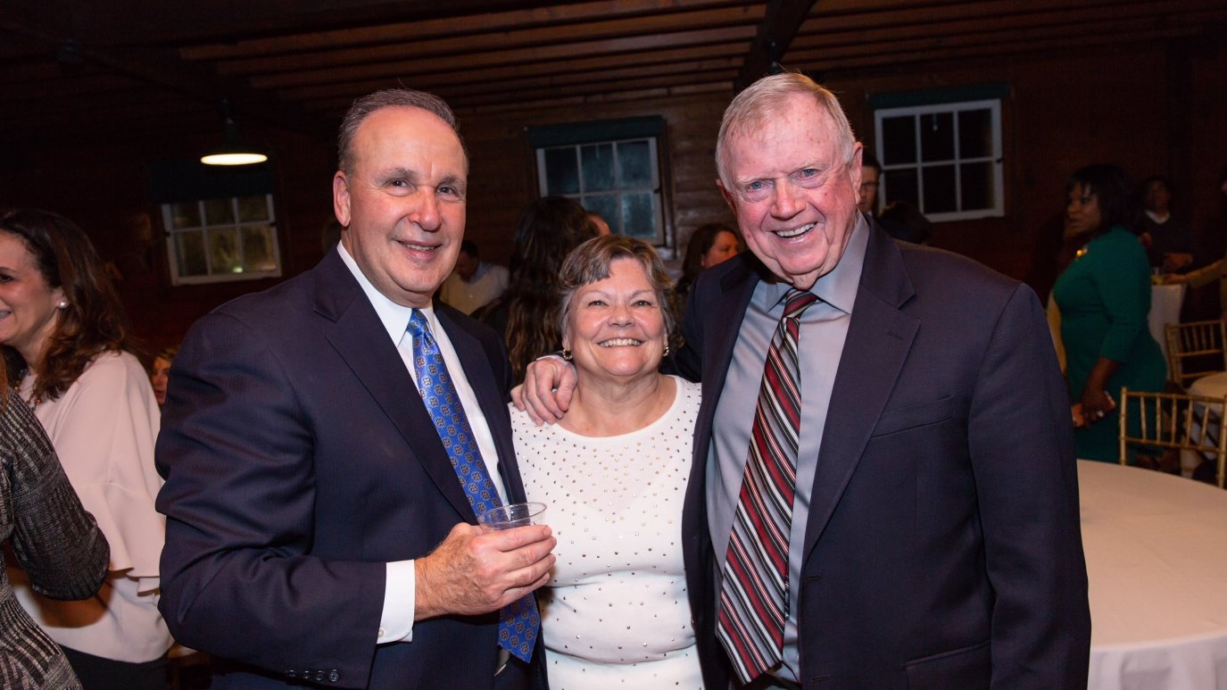 Longtime NBC Connecticut reporter Tom Monahan dies – NBC Connecticut