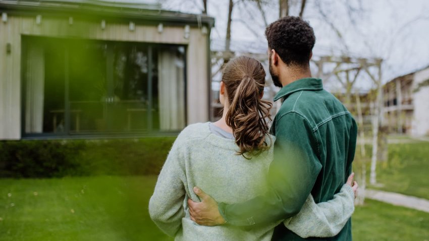 [CNBC] ‘Starter homes’ cost at least $1 million in over 200 U.S. cities, Zillow data finds