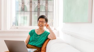 Cynthia Pong is the founder and CEO of Embrace Change.