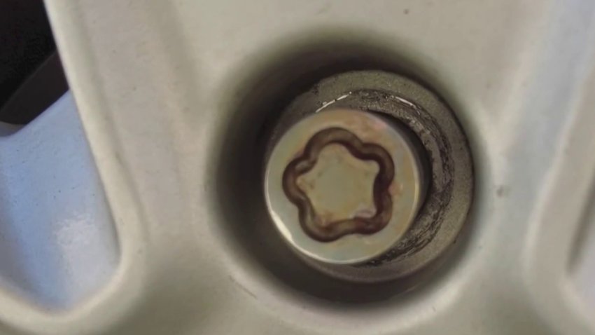 Waterbury police warn residents to be aware of rim theft