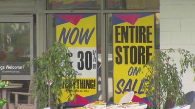 Customers react to Smithland Pet and Garden Center closures