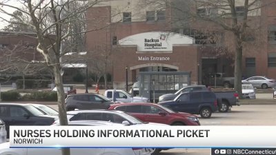 Nurses picketing at Backus Hospital in Norwich