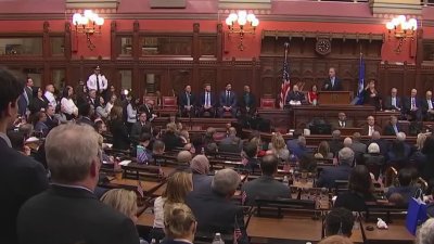 Democrats consider one-year budget as negotiations stall