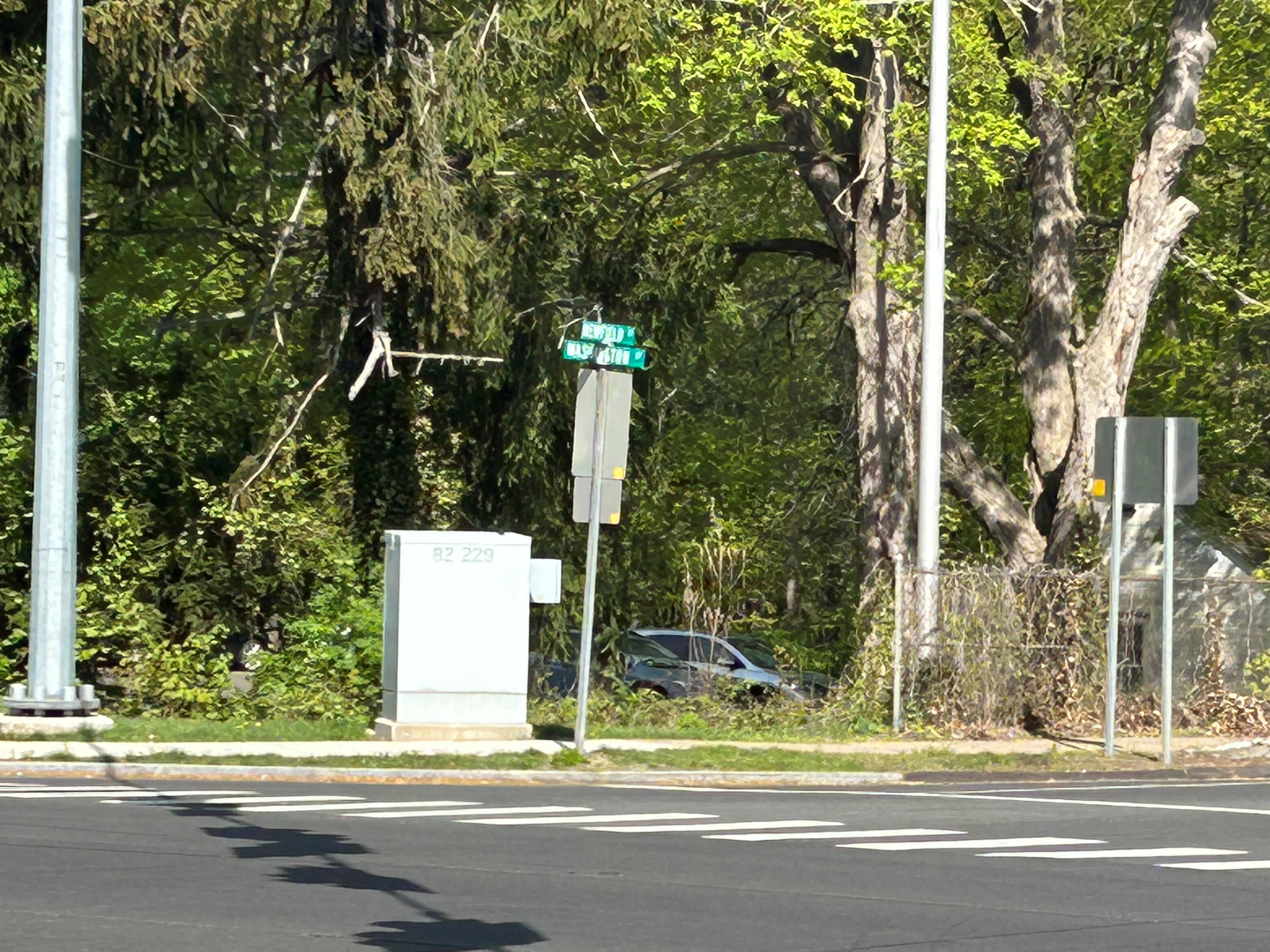 Rollover crash in Middletown sends one to hospital