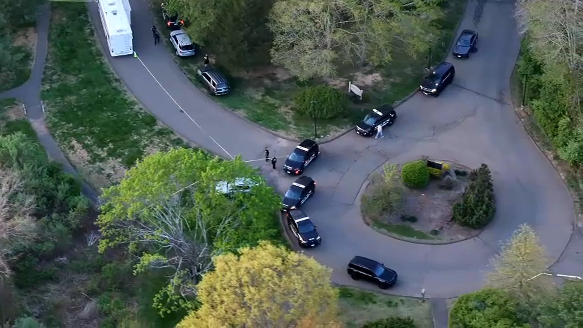 Man arrested in connection to death of a minor in Branford: police