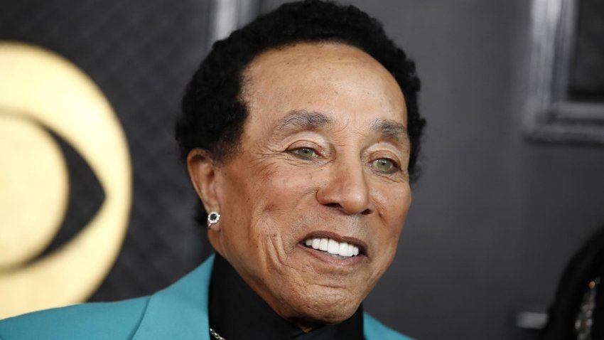 Smokey Robinson, leyenda de Motown Records, acusado de agresión sexual por 4 exempleadas