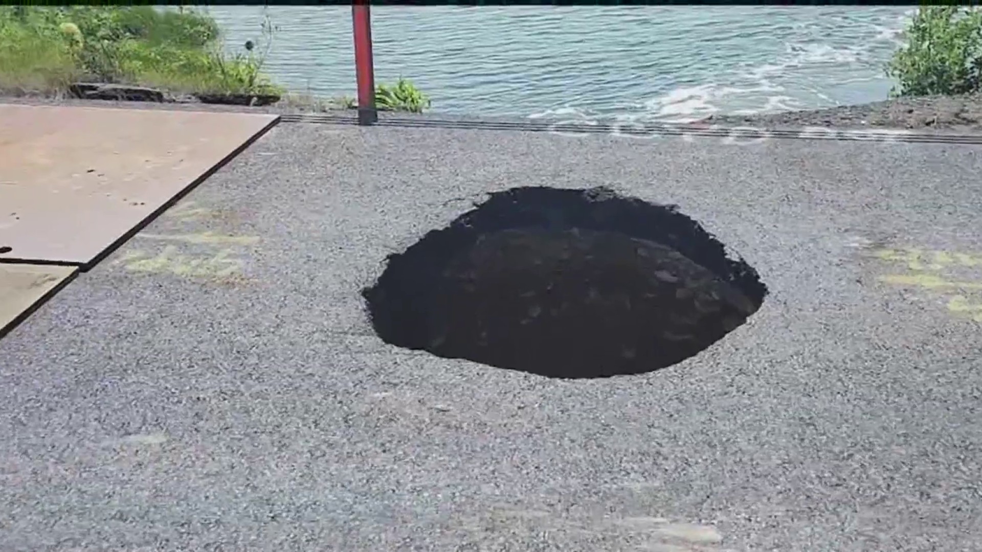 39988559717-1080pnbcstations.